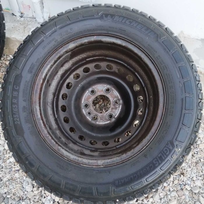 Различни джанти с гуми Fiat/Citroen/Iveco