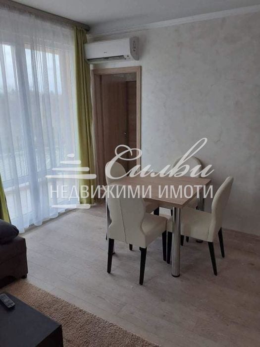 Дава се под наем Тристаен апартамент в Шумен, Пазара - 75 кв.м за 408 € - Снимка #2