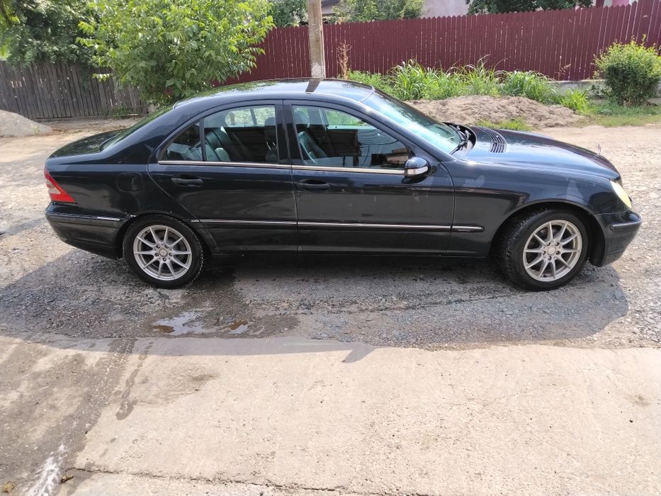 MERCEDES-BENZ C-Class 2003 — imagine 4