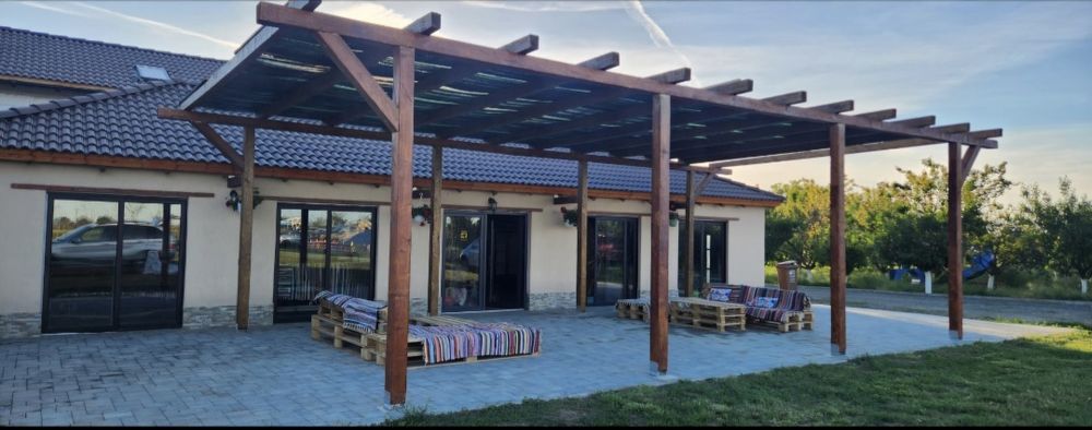 Salon  chefuri   24 ore, - spatiu de inchiriat(loc de joacă pentru copii),pentru evenimente/majorate/mici botezuri/atv/tobogan gonflabil