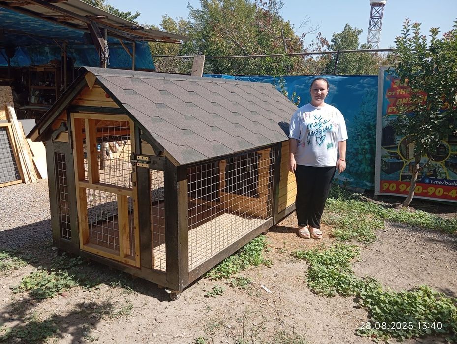 для Гусей, Лебедей, уток домик на плаву. Скворечники, будки, вольеры