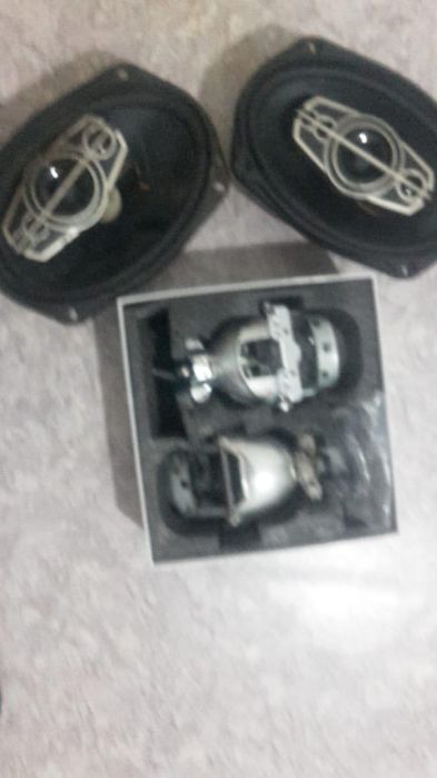 Продам противотуманки