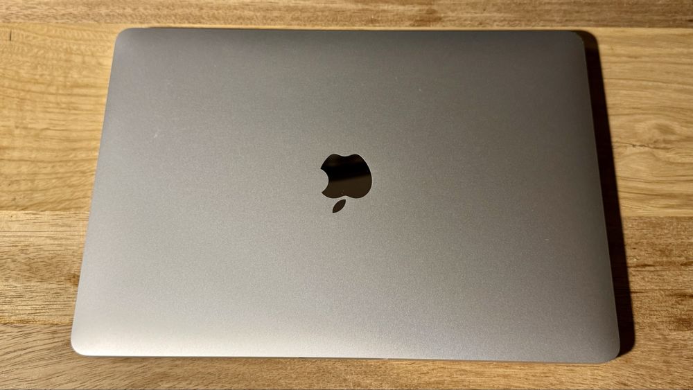 MacBook Pro 13 8/512GB 2020