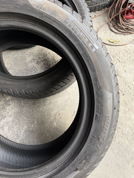 4 anvelope iarna 225/50/17 , Pirelli , RunFlat , 6.5-7 mm