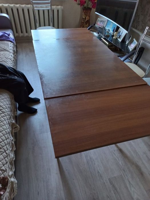 Продам стол город Семей