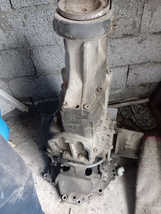 Ауди запчаст каропка квадро