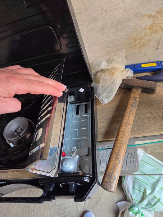 Aragaz camping cu cartuș