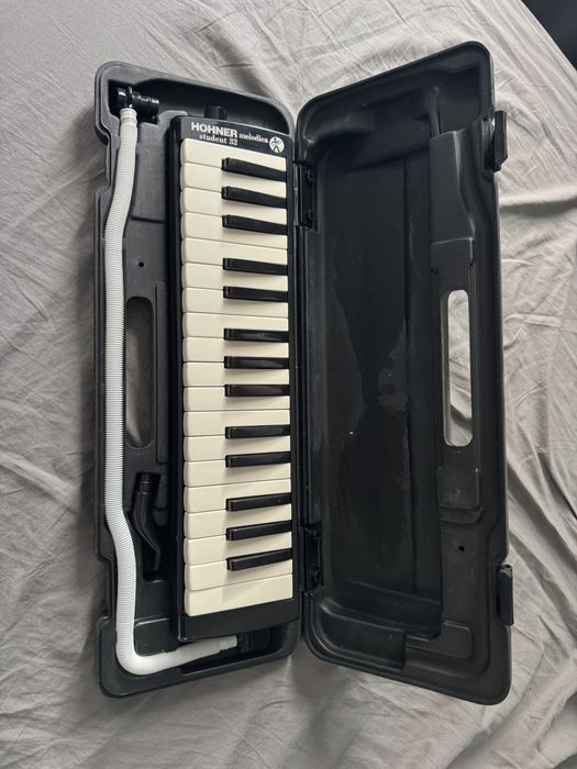 Clavieta Hohner Student Melodica 32