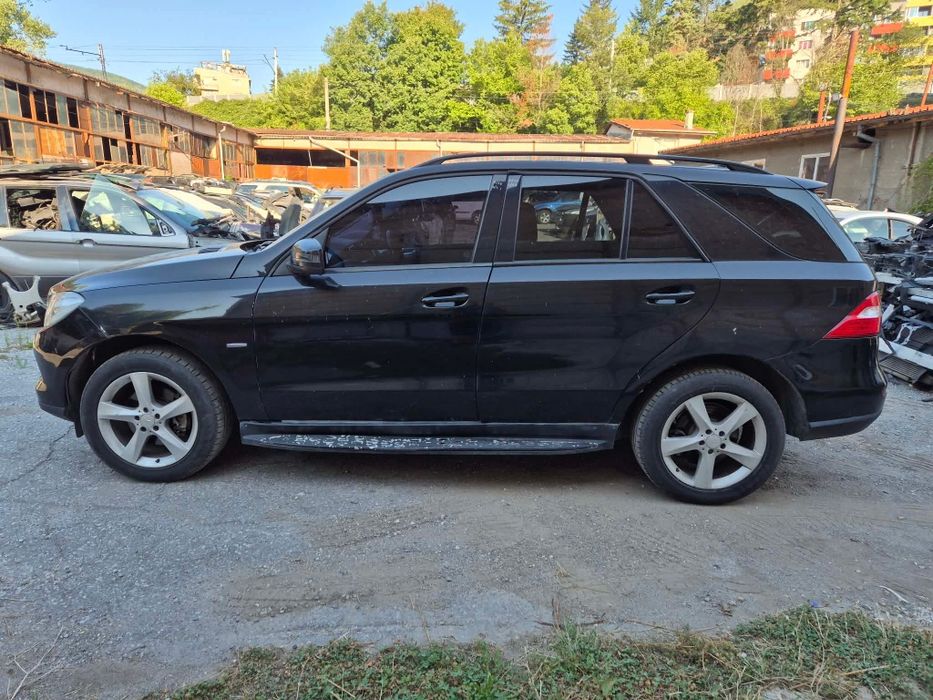 Mercedes ML350CDI 258кс W166 теглич автоматик НА ЧАСТИ!