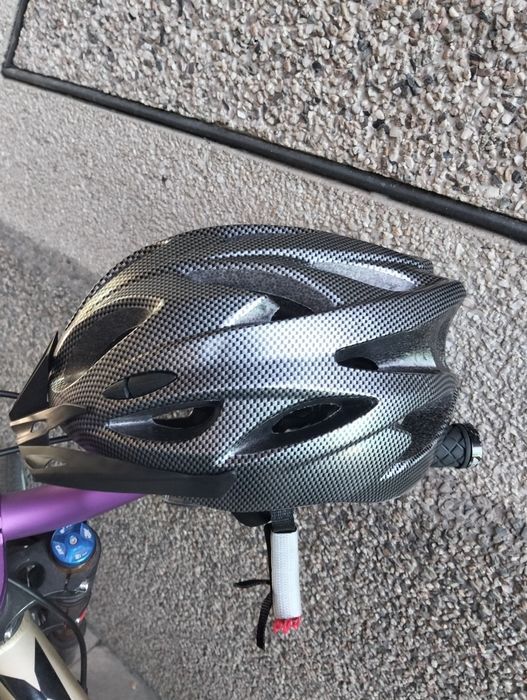 2 шлема и педали