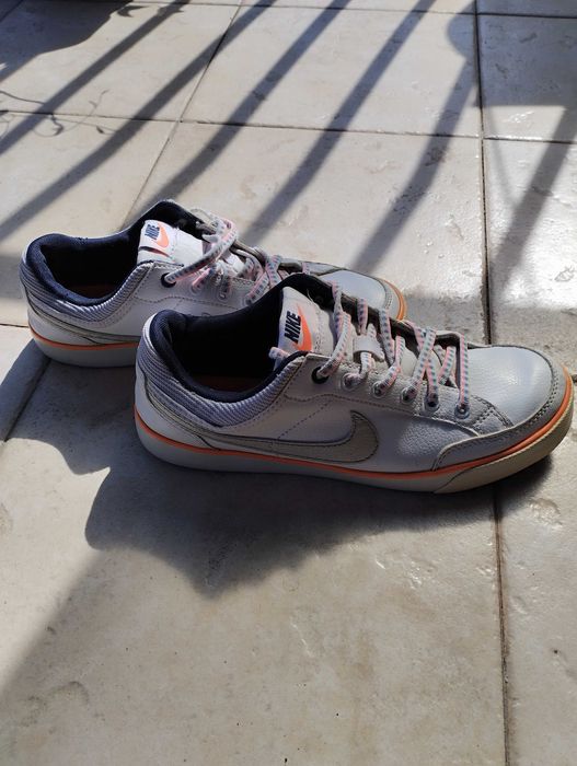 Кожени кецове Nike