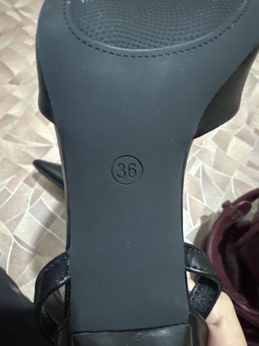 Туфли черные 36 размер