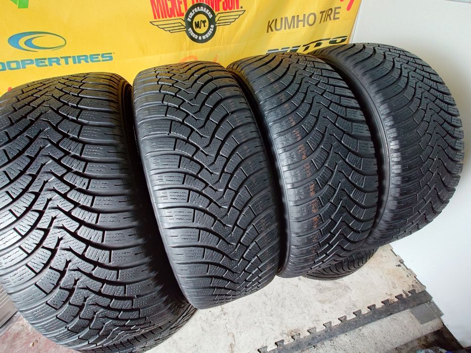 215/55R17 Falken 6,9-6,2mm anvelope in stare foarte buna