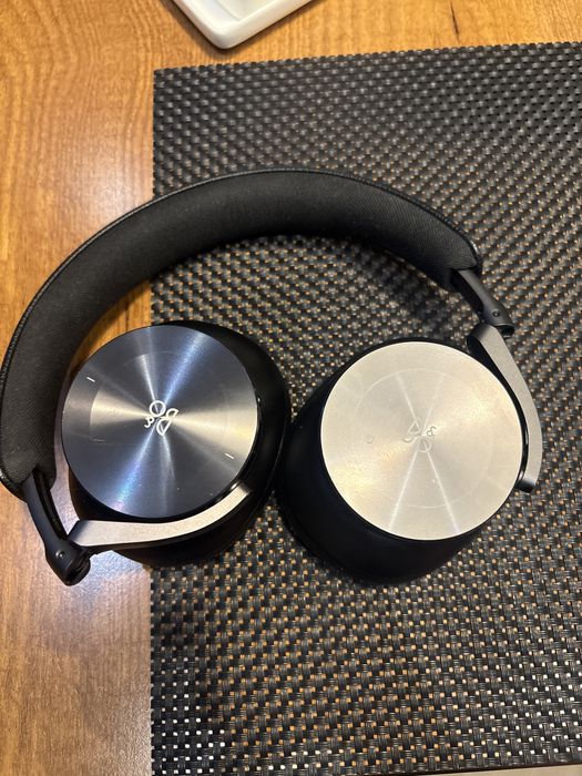 Наушники.    B&O