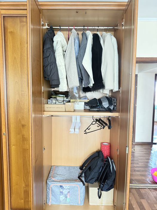 Угловой шкаф Италия