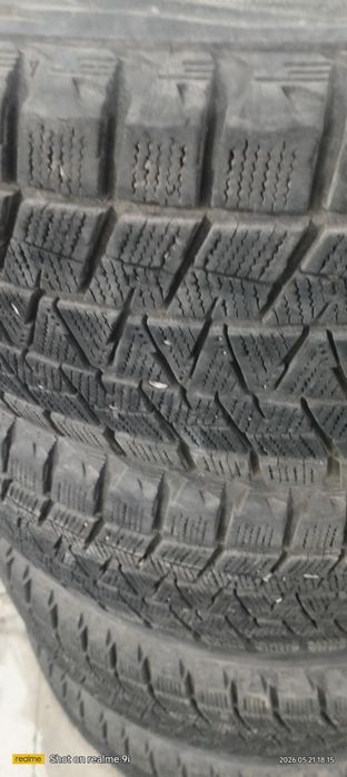 Продам шины 235/55/19