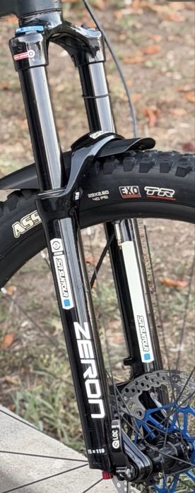 Нова Вилка Suntour Zeron 150mm 15x110