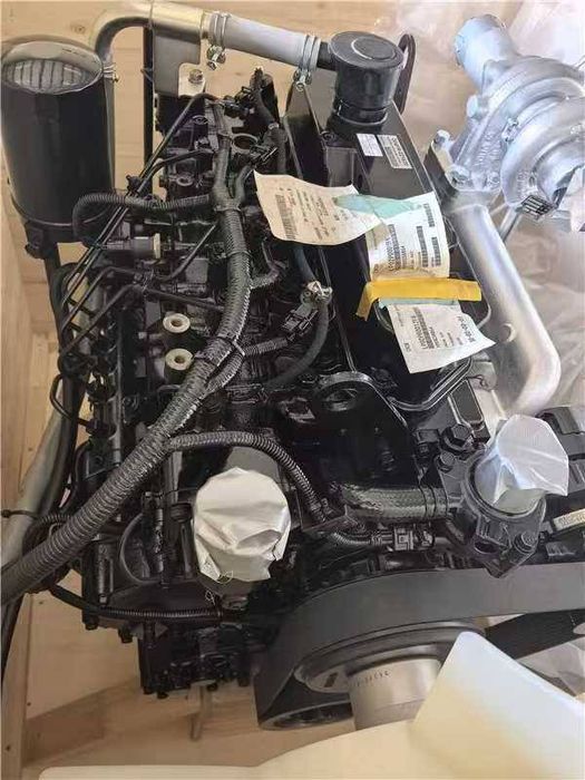 Двигатель в сборе Mitsubishi D04FR