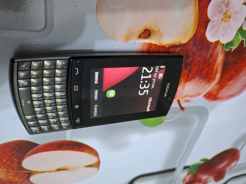 Nokia 303 в хорошем состоянии