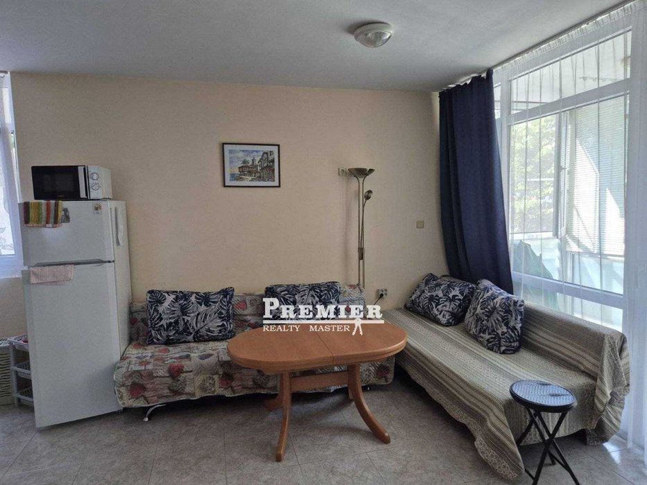 Продава се Едностаен апартамент в к.к. Слънчев бряг - 45 кв.м за 1300 €/кв.м - Снимка #2