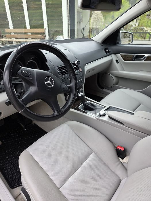 Mercedes C220 2009
