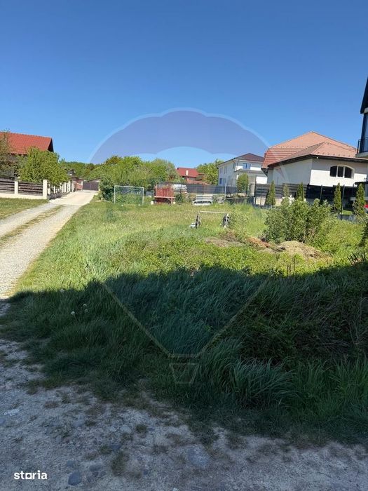 De vanzare teren intravilan, zona Dru Relax