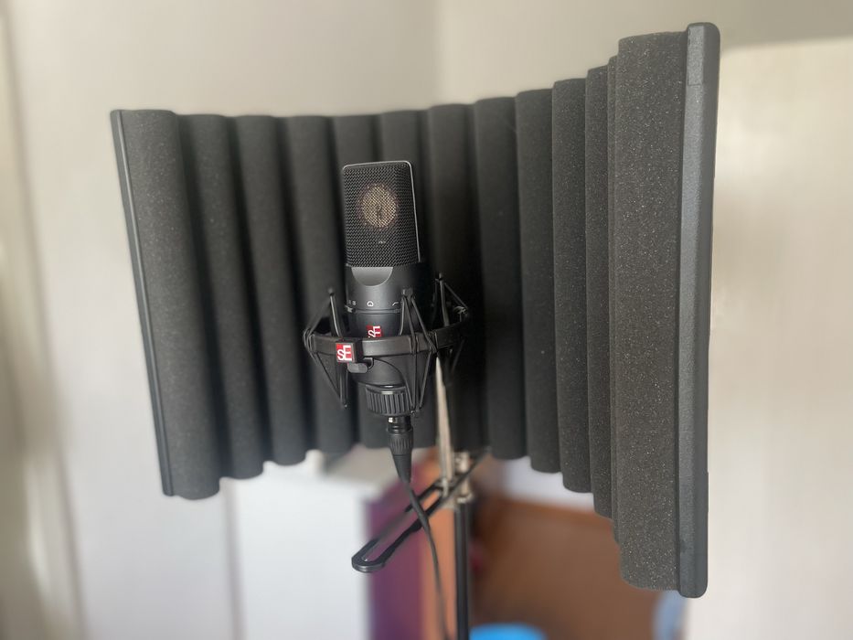 Микрофон студийный