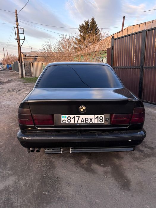 Продам авто Бмв е34