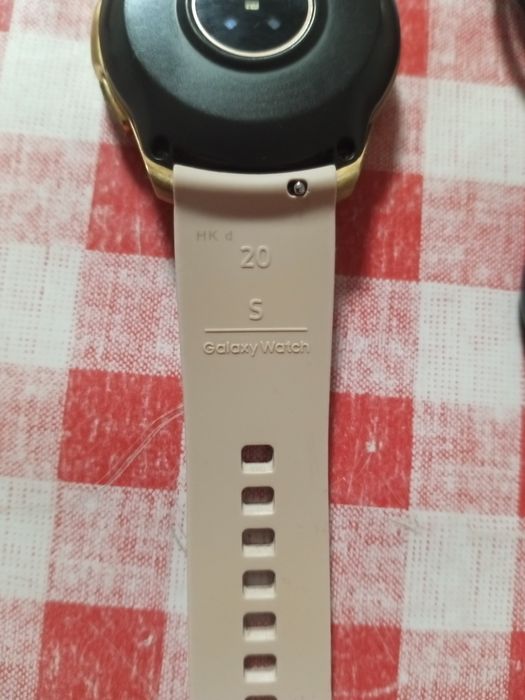 Смарт часовник Samsung