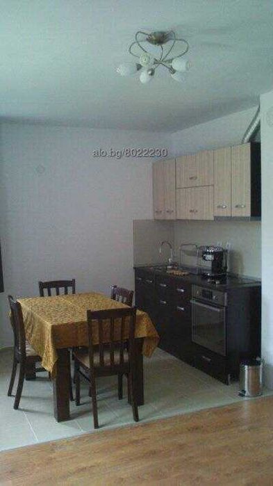 Ново строителство обзаведени неизползвани къщи