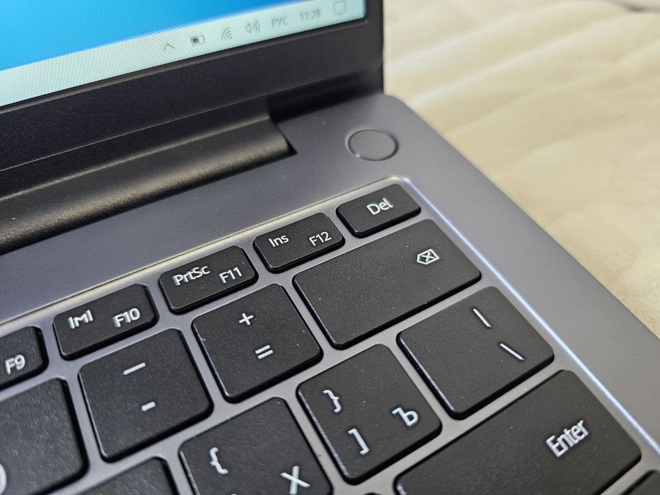 Ноутбук Huawei MateBook D14