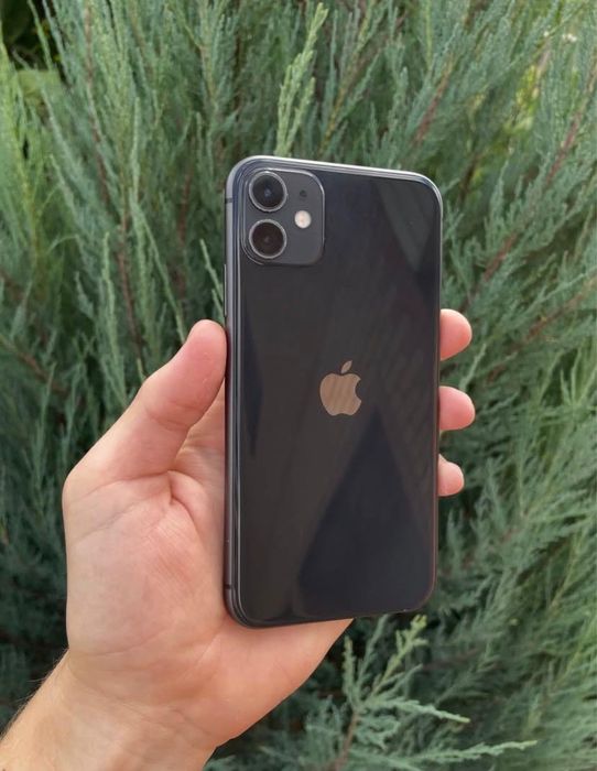 Продам Айфон 11 64гб