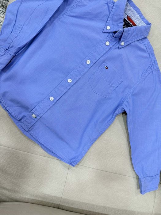 Оригинални ризи на Calvin Klein i Tommy Hilfiger