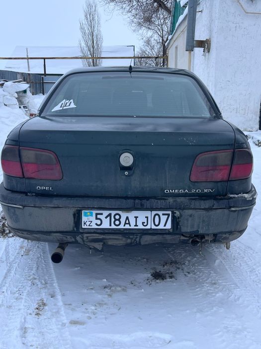 Opel omega 2.0_16v