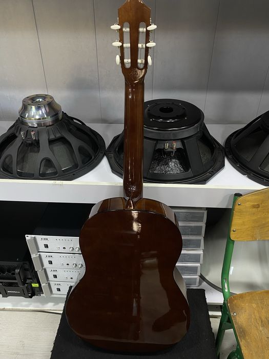 Yamaha C40 сотилади холати идиял енги