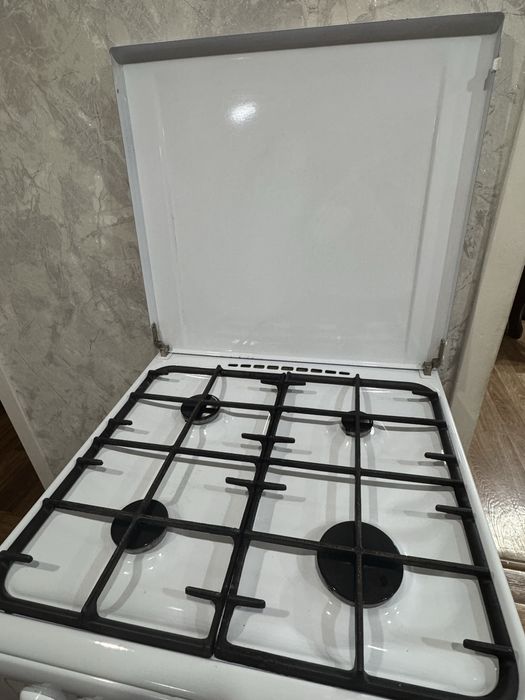 Продам Газ плиту