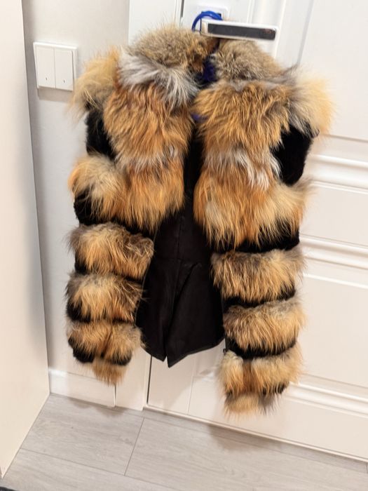 Жилетки мех лиса