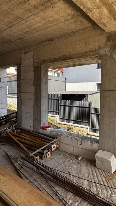 Casa individuală S+P+E suprafață (47+72+72 mp utili) teren 550mp