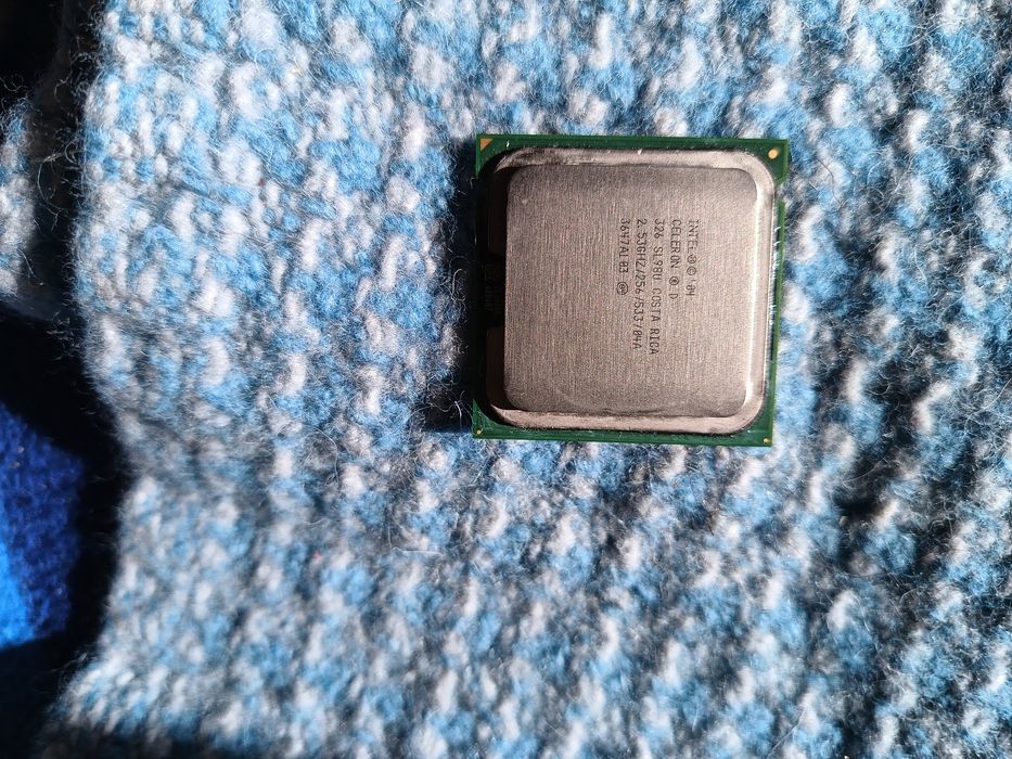 De vânzare piese pc