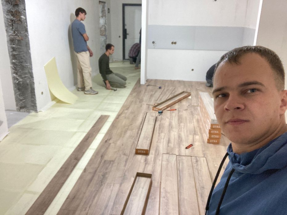 Монтаж напольного покрытия!