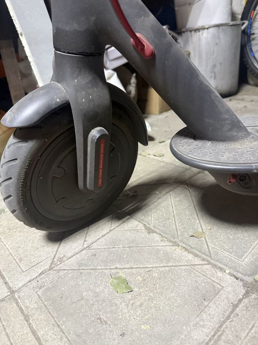 Продам самокат xiaomi
