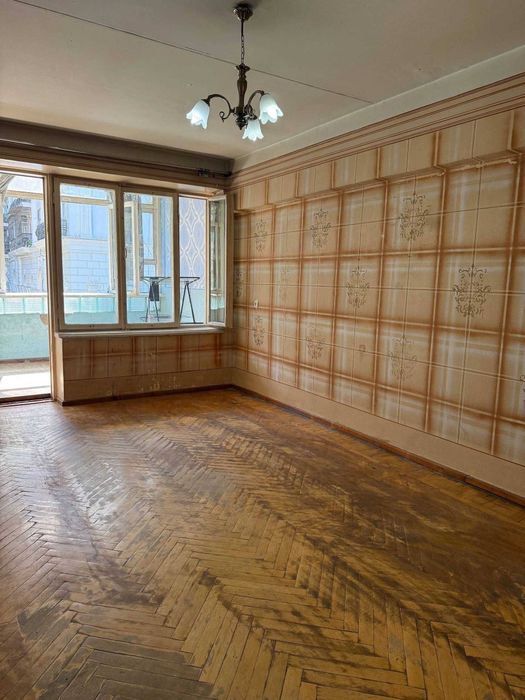 Срочно! Квартира на Ц6 4/3/4 общ пл 90м ,2 балкона