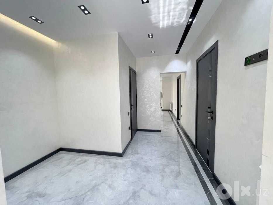 Сдам 97 м² Офис в Аренду. ул. Бабура. Piramit Tower. Яккасарайский