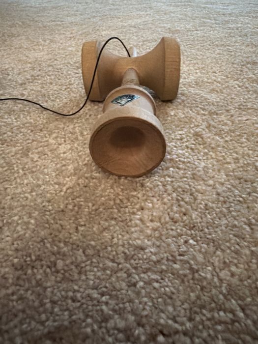 Kendama tama miguel si ken krom