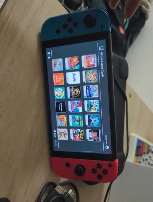 Nintendo Switch Oled + Full accessories