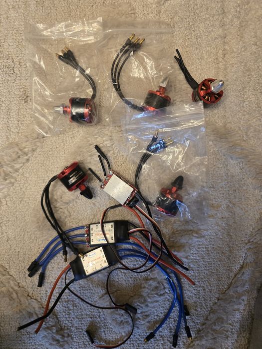 Новые моторы RS2212, 5 шт,