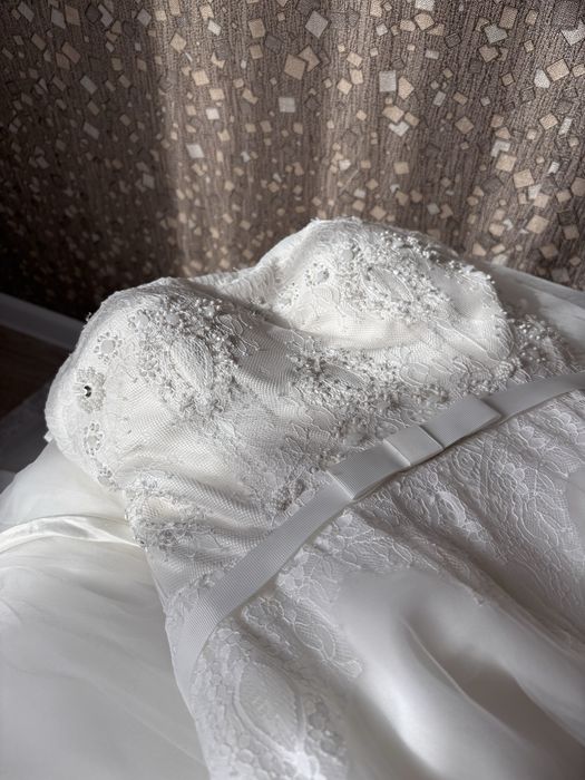 продам свадебное платье + подарок кольцо