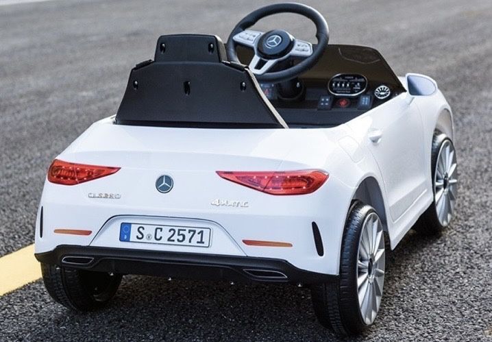 Бяла акумулаторна кола Mercedes Benz CLS350 с кожена седалка 12V