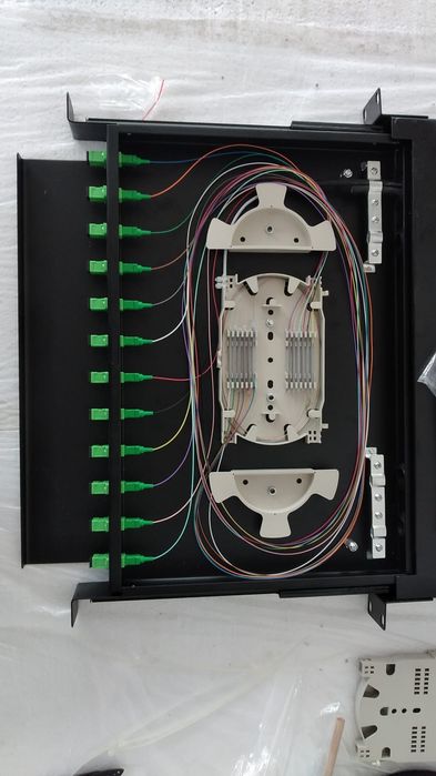 Servicii Profesionale Instalatii Retele Date (Fibra Optica si Cupru)Proiectare si Mentenanta