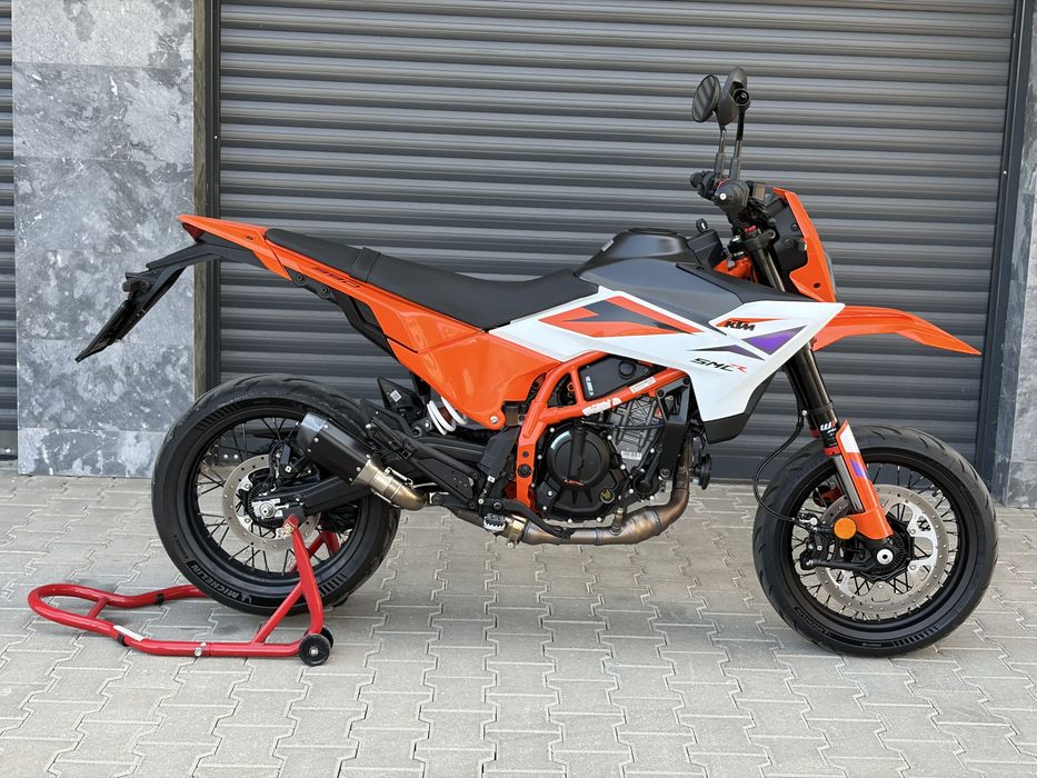 KTM SMC R 390 2026
